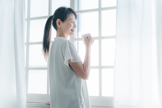 こめかみの痛みのツボ