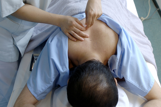 あごの痛みと経絡(けいらく)