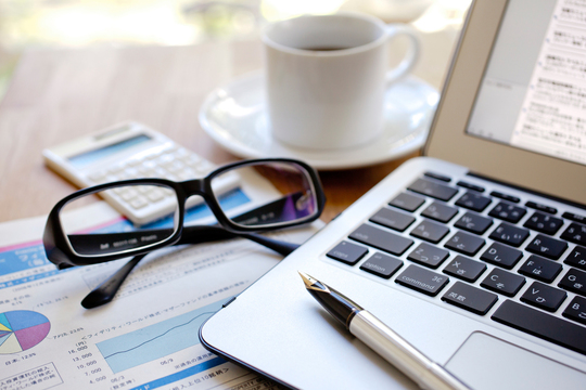 鍼灸で考える目の疲れ