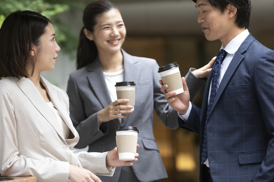 ミスをしたり、気持ちが落ち着かなかったりするとイライラして回りの人とも上手くいかなくなります。