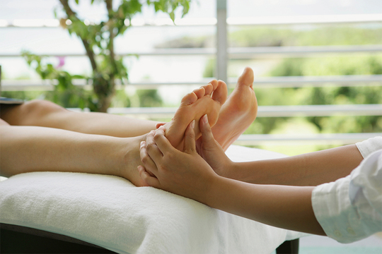 リンパの流れが上手くいっていないと思います。