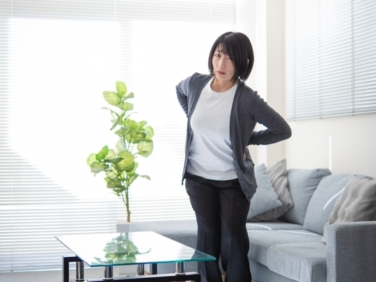 こないだヨガで腰をひねりました。