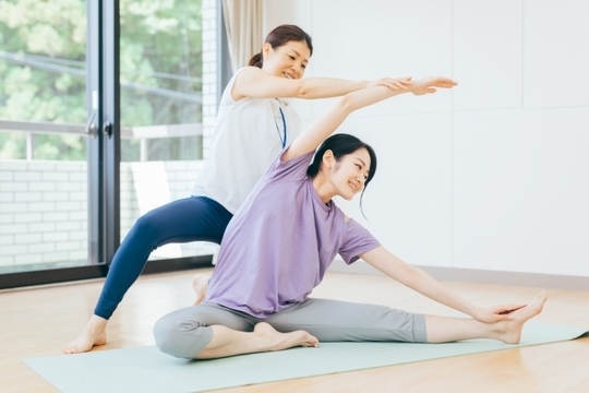 シップをはったり、リハビリもしているのですが…